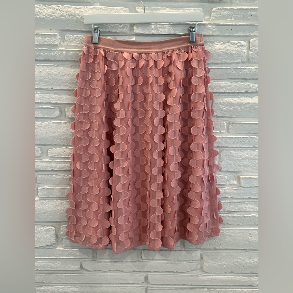 NWOT Ann Taylor Pink Flirt Skirt - Small